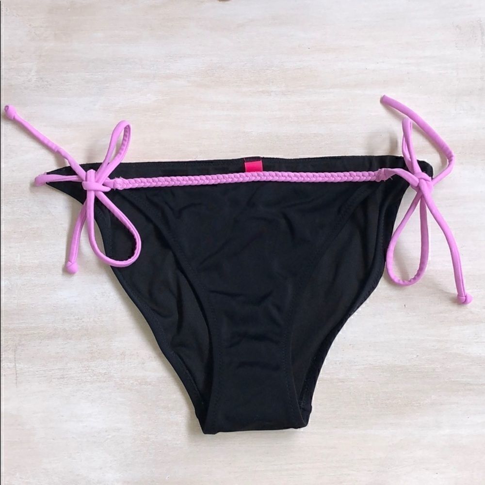 👙Victoria’s Secret string tie bikini bottom sz S